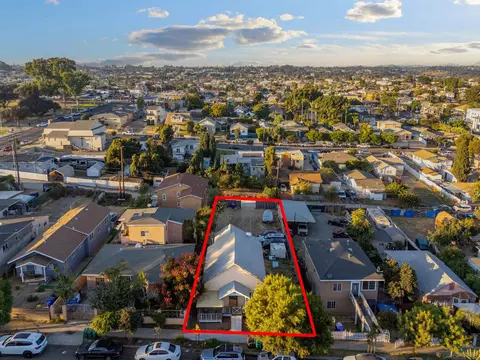 3036 Martin Ave, San Diego, CA 92113
