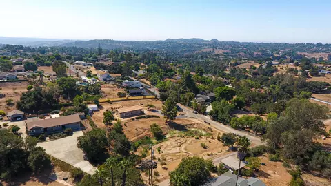 3324 Hillside Ln, Fallbrook, CA 92028 photo 34