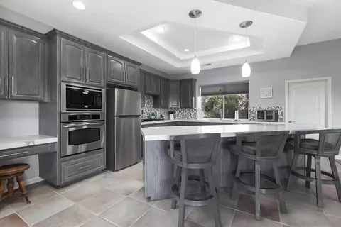 Kitchen - 2235 Camino Del Vecino, Alpine, CA 91901 photo 3 of 5