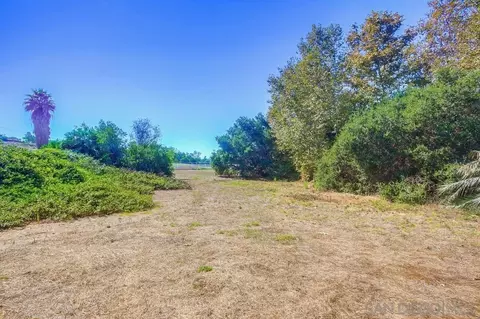 Exterior - 2231 Creekview Ln, Fallbrook, CA 92028 photo 10 of 17