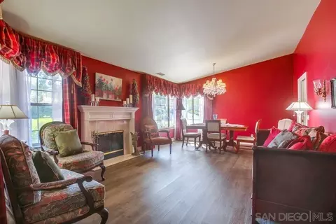 Living - 2231 Creekview Ln, Fallbrook, CA 92028 photo 2 of 5
