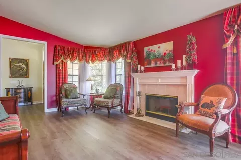 Living - 2231 Creekview Ln, Fallbrook, CA 92028 photo 1 of 5