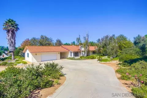 Exterior - 2231 Creekview Ln, Fallbrook, CA 92028 photo 1 of 17