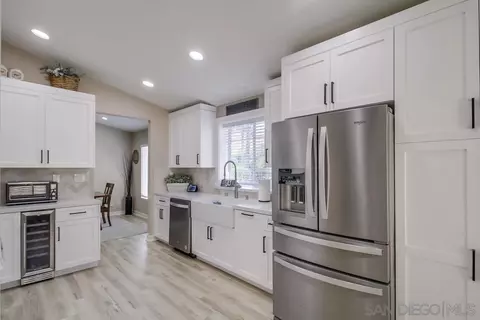 Kitchen - 2302 Hyacinth, Alpine, CA 91901 photo 3 of 5