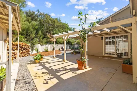 304 Foussat Rd, Oceanside, CA 92054 photo 37