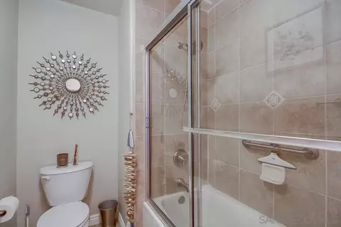 Bath - 1434 Marshall Rd #11, Alpine, CA 91901 photo 2 of 4