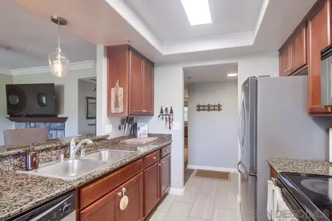 Kitchen - 1434 Marshall Rd #11, Alpine, CA 91901 photo 4 of 7
