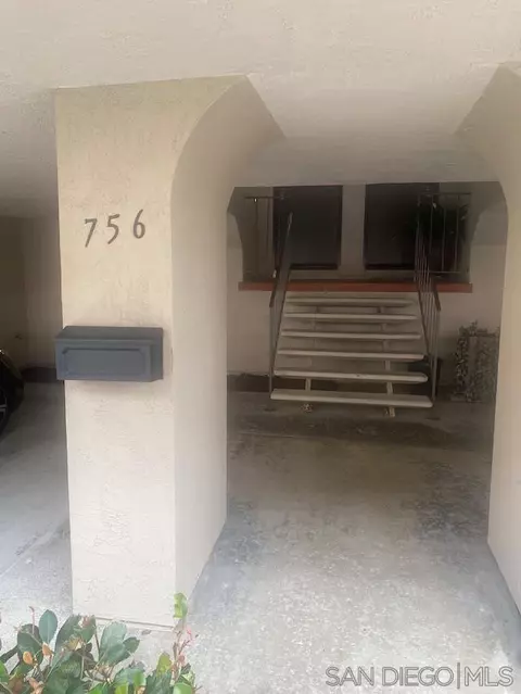 756 Pacific Surf Dr, Solana Beach, CA 92075 photo 3