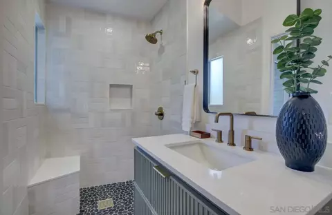 4327 Valle Dr, La Mesa, CA 91941 photo 7