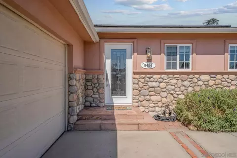 8454 Carlton Oaks Dr, Santee, CA 92071 photo 5