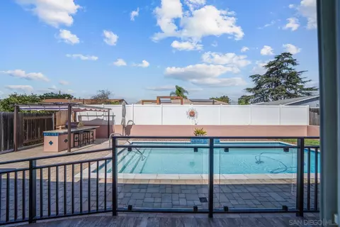 8454 Carlton Oaks Dr, Santee, CA 92071 photo 19