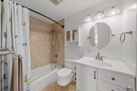 8454 Carlton Oaks Dr, Santee, CA 92071 photo 17