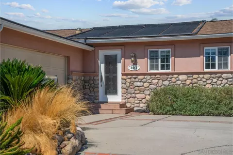 8454 Carlton Oaks Dr, Santee, CA 92071 photo 4
