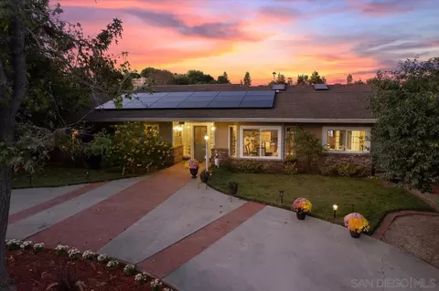 Exterior - 1522 Ranchwood Ln, Fallbrook, CA 92028 photo 14 of 15
