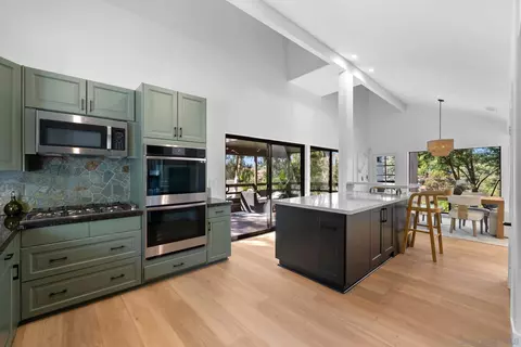 Kitchen - 9909 Lemon Ave, La Mesa, CA 91941 photo 1 of 3