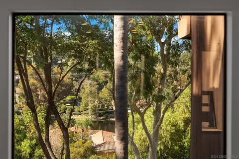 View/Area - 9909 Lemon Ave, La Mesa, CA 91941 photo 5 of 7