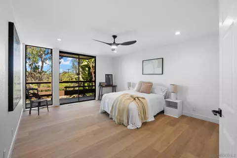 Bedroom - 9909 Lemon Ave, La Mesa, CA 91941 photo 2 of 6