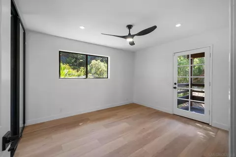 Bedroom - 9909 Lemon Ave, La Mesa, CA 91941 photo 6 of 6