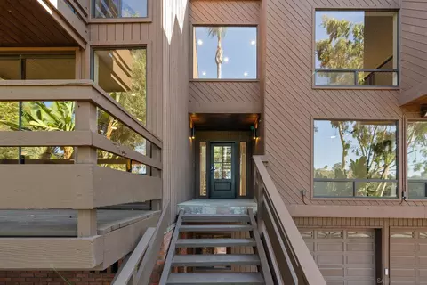 Exterior - 9909 Lemon Ave, La Mesa, CA 91941 photo 4 of 19