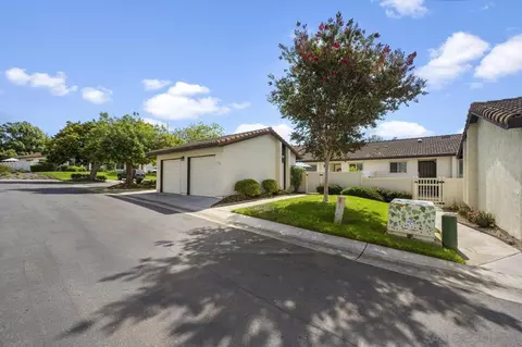 Exterior - 1720 Kellington Pl, Encinitas, CA 92024 photo 8 of 10