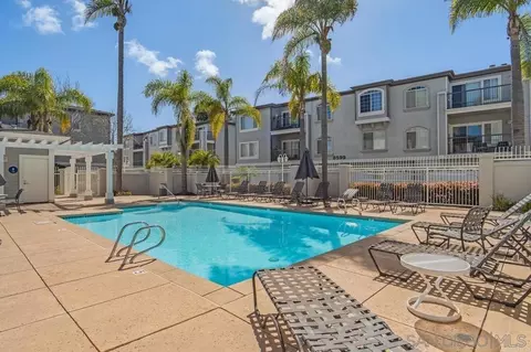 8631 Via Mallorca #B, La Jolla, CA 92037
