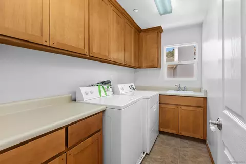 8459 Sheila St, El Cajon, CA 92021 photo 25