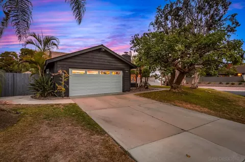 398 Compass, Oceanside, CA 92054 photo 2