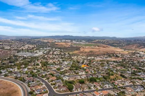 398 Compass, Oceanside, CA 92054 photo 40
