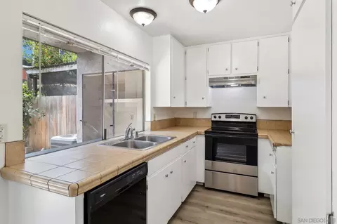 Kitchen - 1626 Summertime Dr, El Cajon, CA 92021 photo 2 of 2