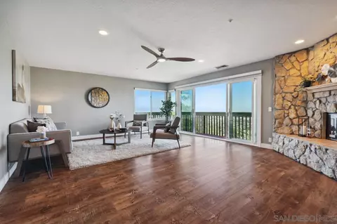 2362 Highview Ln, Spring Valley, CA 91977 photo 4