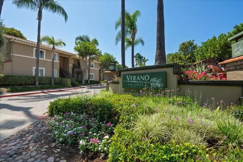 7525 Charmant Dr # 105, San Diego, CA 92122