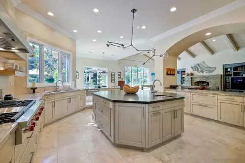 17732 Vineyard Ln, Poway, CA 92064 photo 11