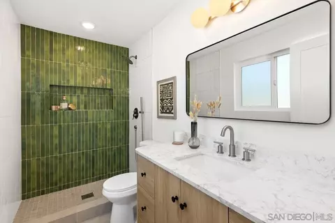 Bath - 10205 Gaul Way, Spring Valley, CA 91977 photo 1 of 2