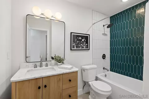 Bath - 10205 Gaul Way, Spring Valley, CA 91977 photo 2 of 2