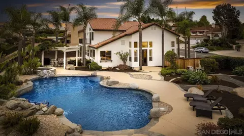 5173 Avenida De La Plata, Oceanside, CA 92057 photo 4