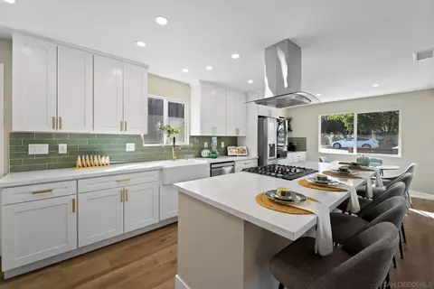 Kitchen - 8537 Rhone Rd, Santee, CA 92071 photo 4 of 8