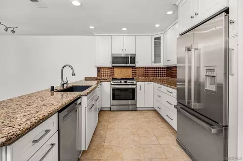 Kitchen - 2019 Jason Gln, Escondido, CA 92026 photo 2 of 5