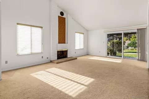 Living - 2019 Jason Gln, Escondido, CA 92026 photo 1 of 3