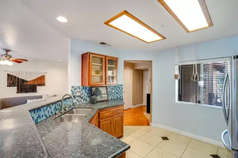 Kitchen - 385 Whispering Willow Dr #D, Santee, CA 92071 photo 4 of 4