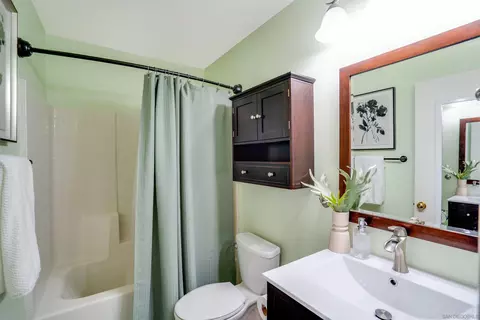 Bath - 385 Whispering Willow Dr #D, Santee, CA 92071 photo 1 of 5