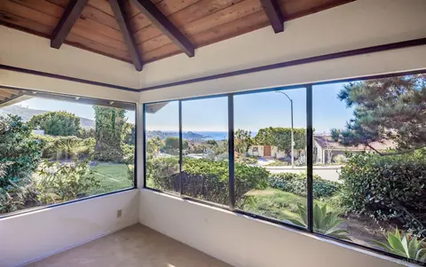 8115 Prestwick Dr, La Jolla, CA 92037 photo 14