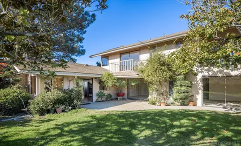 8115 Prestwick Dr, La Jolla, CA 92037 photo 8