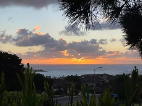 8115 Prestwick Dr, La Jolla, CA 92037 photo 1
