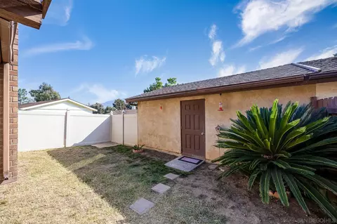 10048 Chavacan Ln, Spring Valley, CA 91977 photo 28