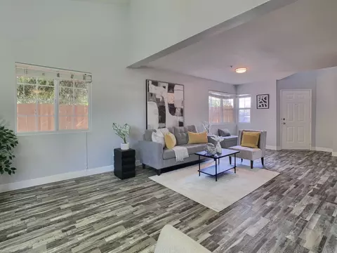 Living - 3180 Lamar Ct, Spring Valley, CA 91977 photo 3 of 3