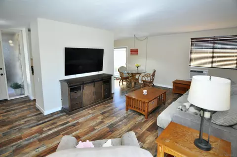Living - 14333 Lolin Ln, Poway, CA 92064 photo 1 of 4