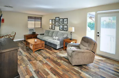 Living - 14333 Lolin Ln, Poway, CA 92064 photo 4 of 4