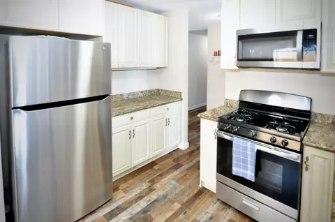 Kitchen - 14333 Lolin Ln, Poway, CA 92064 photo 4 of 6