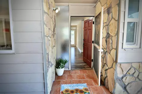 Entry Way - 14333 Lolin Ln, Poway, CA 92064 photo 1 of 4