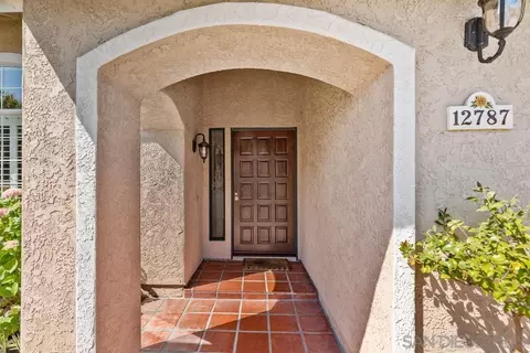 12787 Cherrywood St, Poway, CA 92064 photo 5
